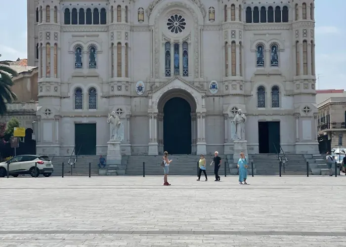 招待所 La Cattedrale