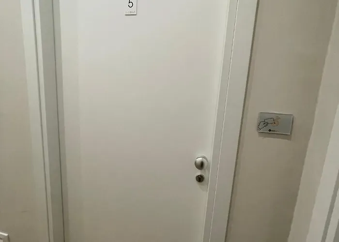 招待所 La Cattedrale 4*