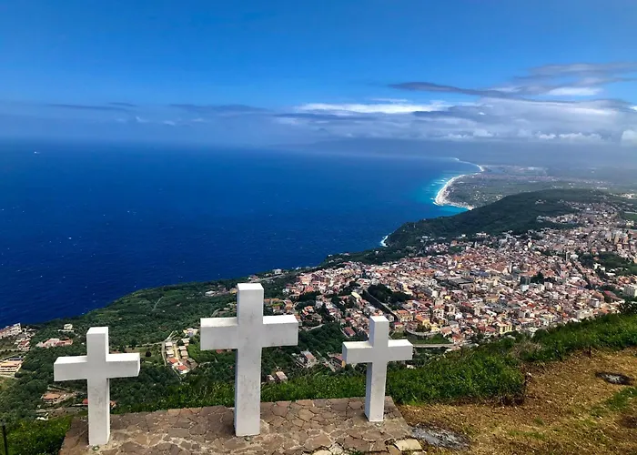 招待所 La Cattedrale 4*